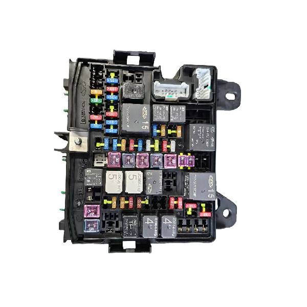 تصویر محصول جعبه فیوز داخل کابین فونیکس تیگو 7 پرو مکس (F7 PRO MAX) 1.6 لیتر توربو 2WD سال 1404